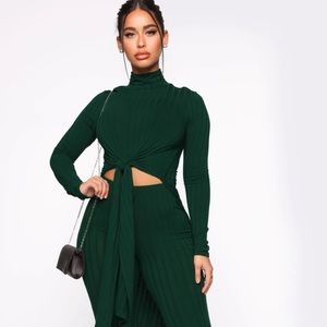Never Been Worn Fashion Nova 2 Piece Pants Set